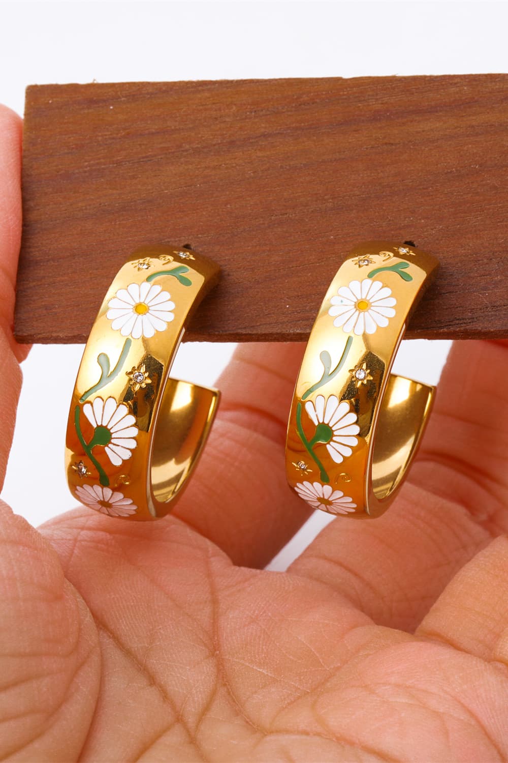 18K Gold Plated Ring Shape C-Hoop Earrings