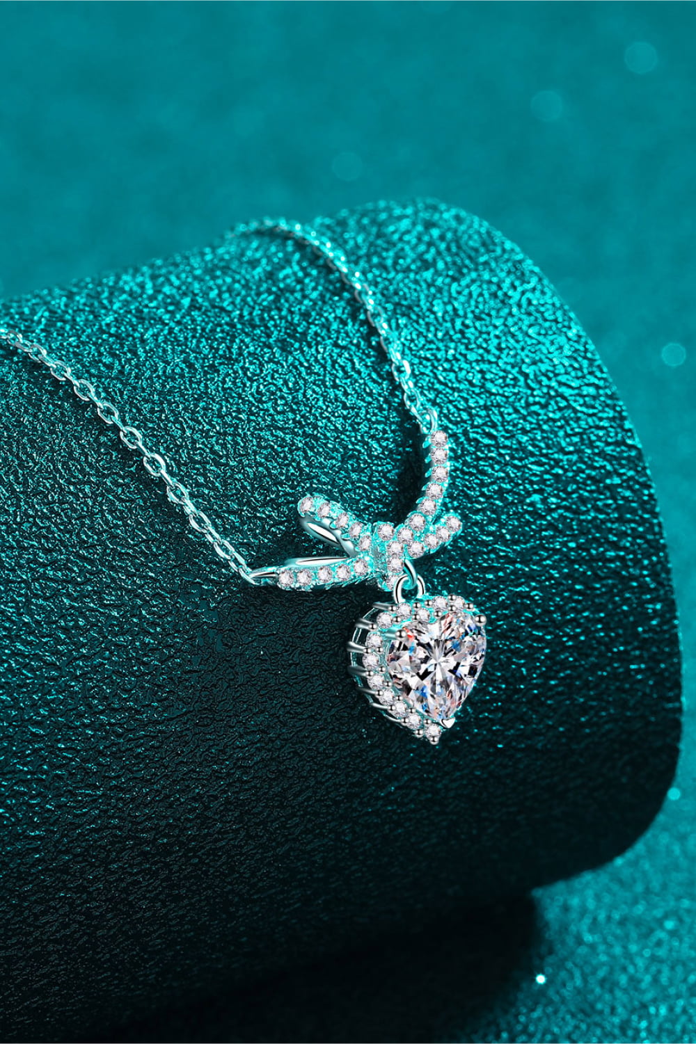 1 Carat Moissanite 925 Sterling Silver Heart Pendant Necklace