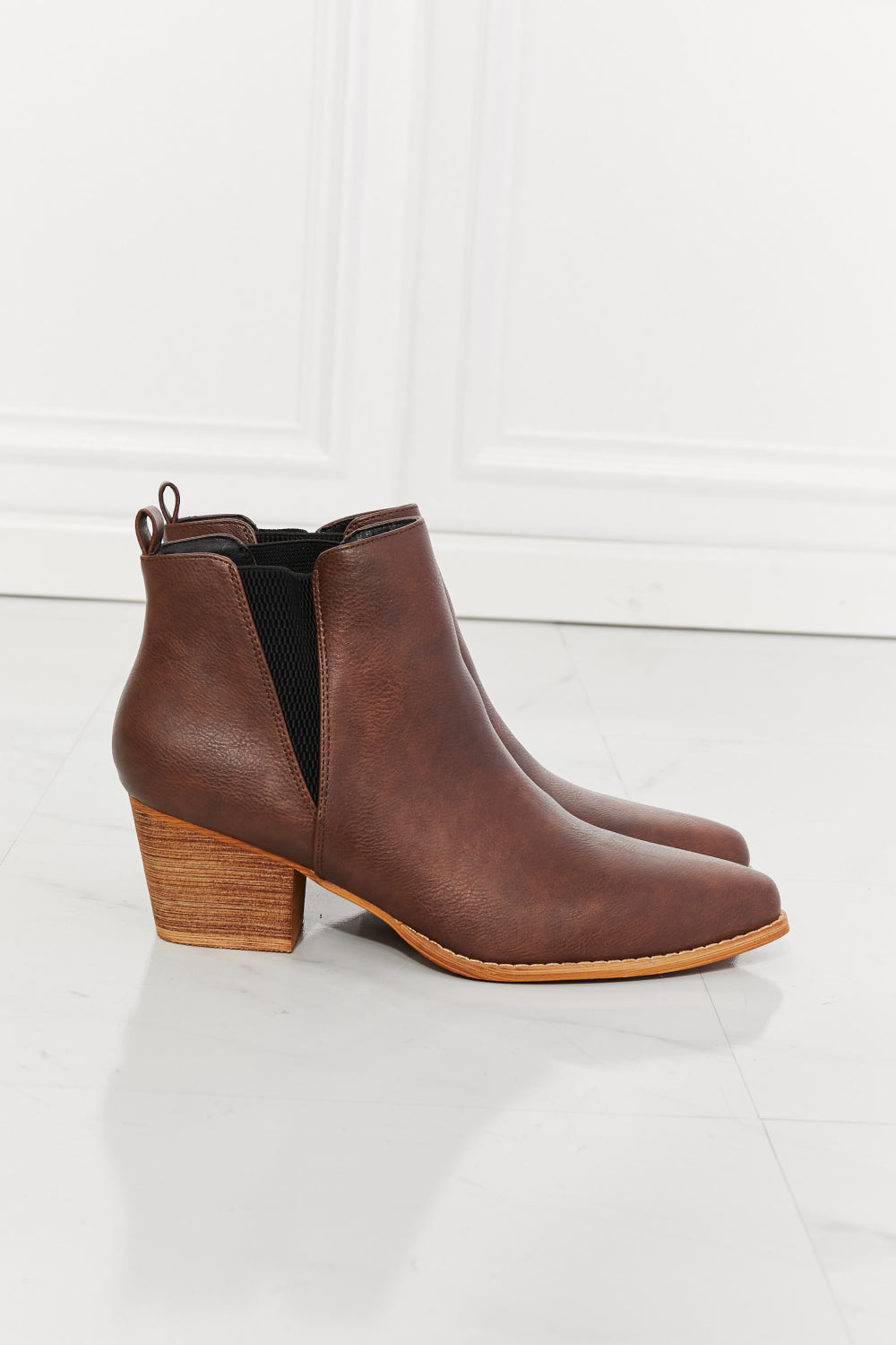 MMShoes Back At It Point Toe Boot in Chocolate